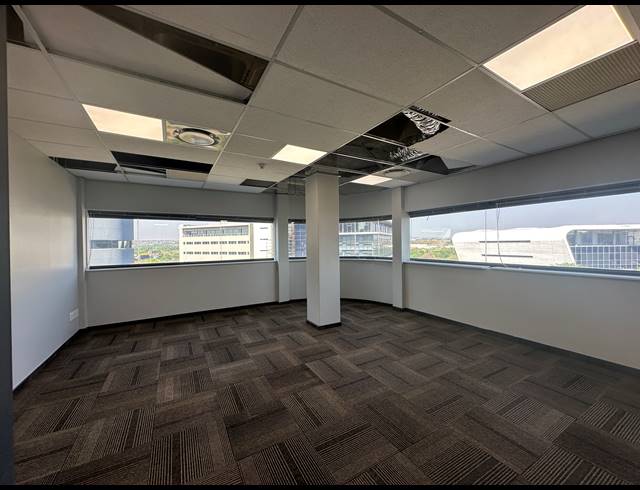 217.40M² OFFICE TO LET IN DORINGKLOOF